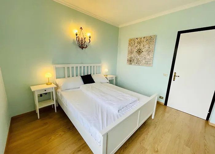 Romantic House By Maggiore With Garden ヴィラ Trarego Viggiona